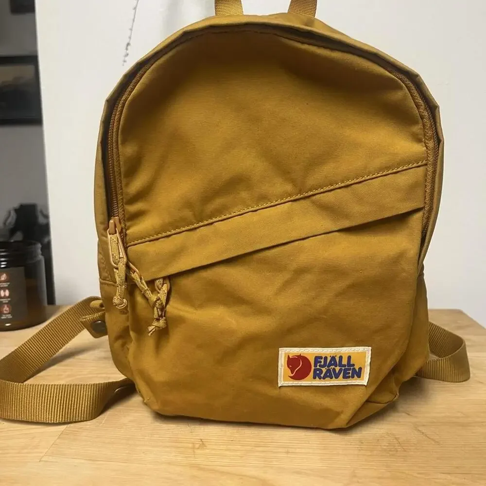 Fjallraven Vardag Ochre backpack mini size